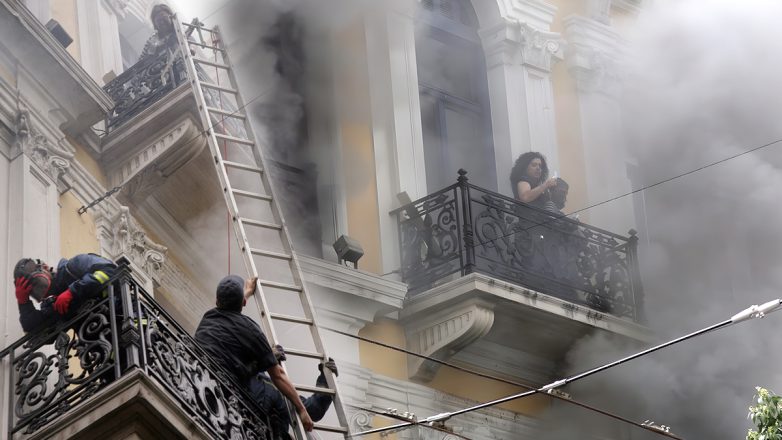 Marfin: Το ανώνυμο e-mail στο «ελληνικό FBI» που οδήγησε στις συλλήψεις 16 χρόνια μετά Marfin: Το ανώνυμο e-mail στο «ελληνικό FBI» που οδήγησε στις συλλήψεις 16 χρόνια μετά