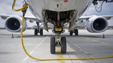 Reuters: Αεροπορικά καύσιμα για 30 ημέρες έχει η Ευρώπη