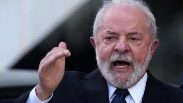 Τα… έχωσε στους διεθνείς ο Βραζιλιάνος πρόεδρος
