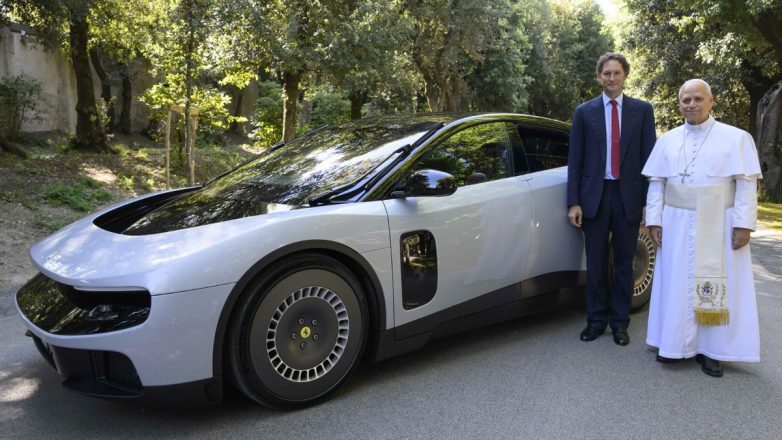 Ferrari για τη Luce: Οι αρνητικές αντιδράσεις αποδείχθηκαν τελικά η καλύτερη διαφήμιση Ferrari για τη Luce: Οι αρνητικές αντιδράσεις αποδείχθηκαν τελικά η καλύτερη διαφήμιση