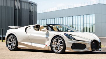 Τέλος εποχής για την Bugatti: Ο τελευταίος W16 βγήκε από τη γραμμή παραγωγής