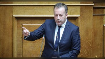 ΣΥΡΙΖΑ: Παραιτείται και ο Βασίλης Κόκκαλης