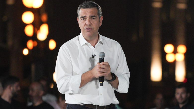 Τσίπρας: «Η δεύτερη κάλπη είναι η κάλπη της ανατροπής» Τσίπρας: «Η δεύτερη κάλπη είναι η κάλπη της ανατροπής»