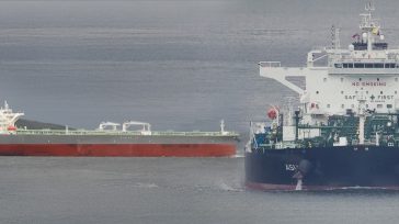 Επιθέσεις σε τέσσερα ελληνόκτητα δεξαμενόπλοια σε Μαύρη Θάλασσα και Ομάν