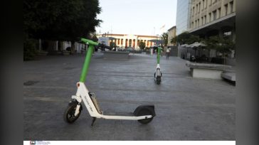 Tέλος από αύριο τα ηλεκτρικά πατίνια για τους κάτω των 17