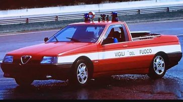 Η Alfa Romeo που έγινε… πυροσβεστικό! Το πιο παράξενο μοντέλο που κατασκεύασαν ποτέ οι Ιταλοί
