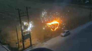 Εύοσμος: Βίντεο με εκρήξεις και φωτιά από κομμένα καλώδια