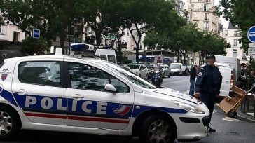 Γαλλία: Δήμαρχος φυγαδεύτηκε από την αστυνομία