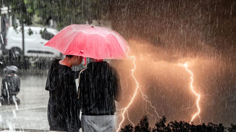 «Κόκκινος συναγερμός» για 11 περιοχές «Κόκκινος συναγερμός» για 11 περιοχές