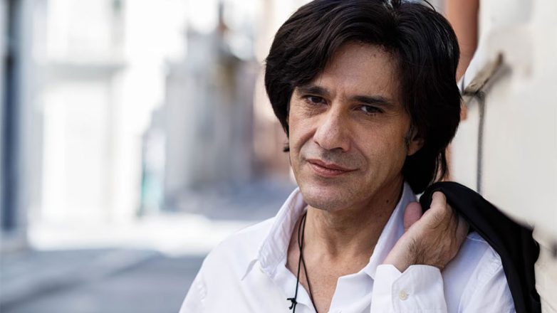 Αλέξης Σταμάτης: Στο αποτεφρωτήριο Ριτσώνας το τελευταίο «αντίο»