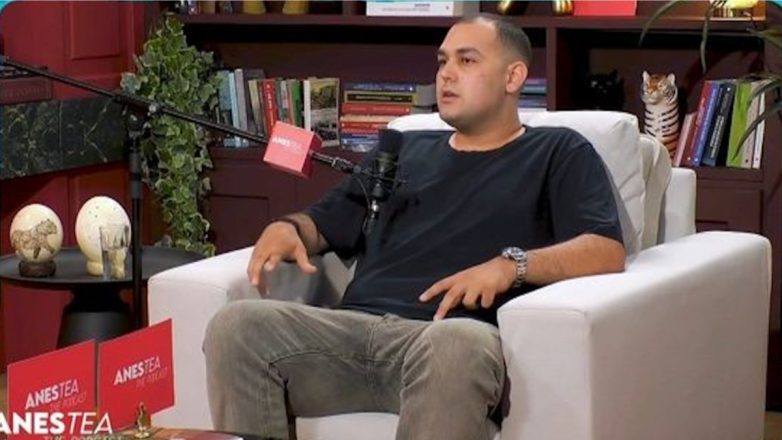 Χρίστος Κούγιας: Η νέα κοινή φωτογραφία με την κούκλα σύντροφό του πάνω σε σκάφος Χρίστος Κούγιας: Η νέα κοινή φωτογραφία με την κούκλα σύντροφό του πάνω σε σκάφος