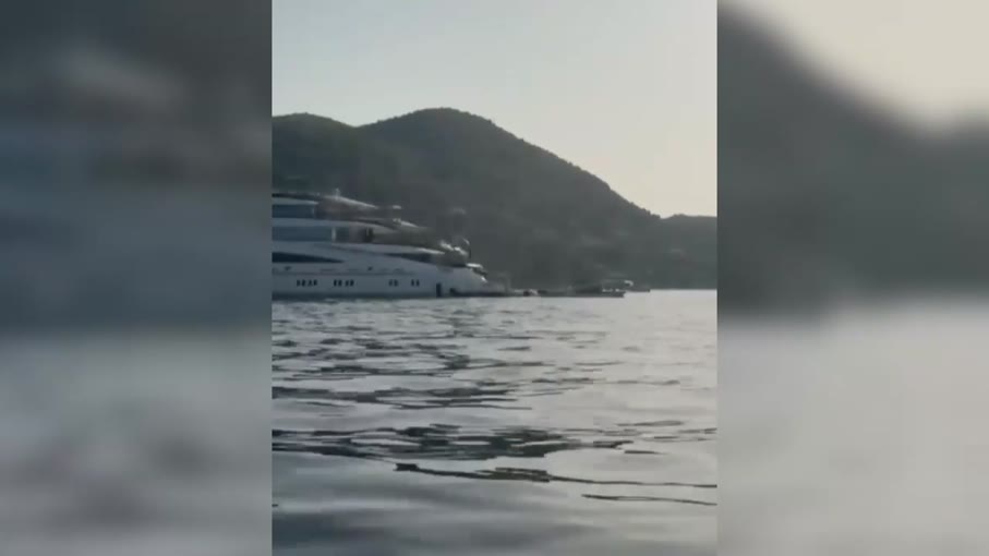 «AHPO»: Το υπερπολυτελές megayacht των 115 μέτρων στη Ζάκυνθο
