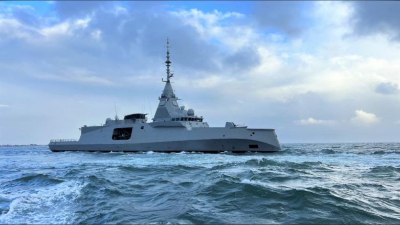 Βρετανός βουλευτής καταγγέλλει εκφοβισμό από το γαλλικό Πολεμικό Ναυτικό