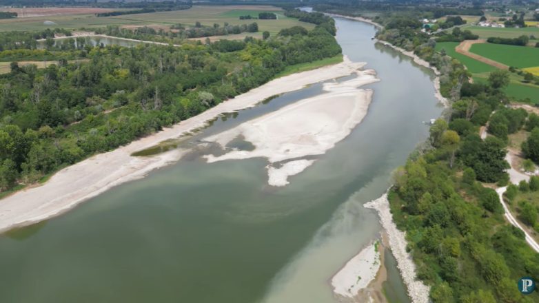 Ιταλία: Συναγερμός για τη στάθμη των υδάτων στη λεκάνη του ποταμού Πάδου Ιταλία: Συναγερμός για τη στάθμη των υδάτων στη λεκάνη του ποταμού Πάδου