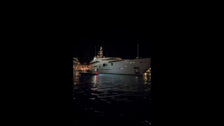 Το λαμπερό πάρτι στη θαλαμηγό «Persefoni» του Έρικ Βασιλάτου