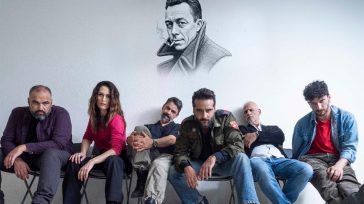 «Οι Δίκαιοι» του Αλμπέρ Καμύ ανοίγουν τη νέα εποχή του Θεάτρου Αποθήκη με τον Γιάννη Κακλέα