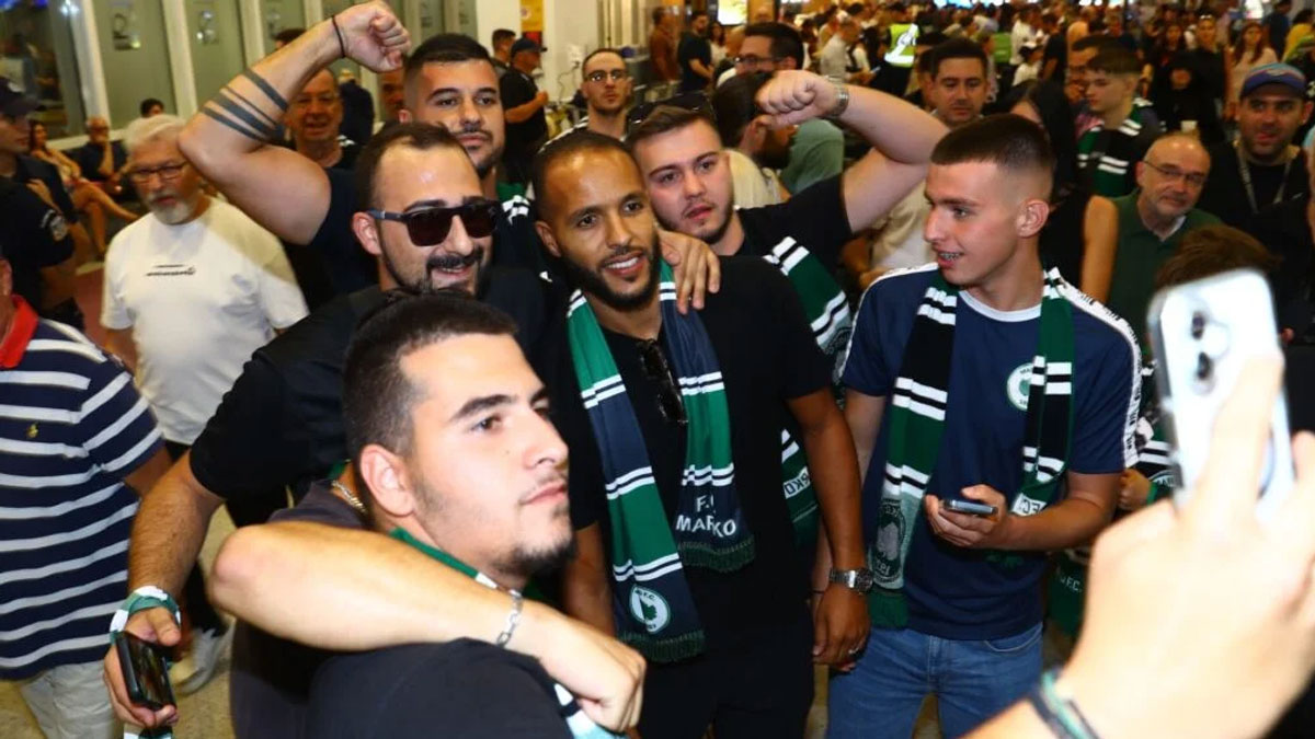 Μαρκό: Αποθεωτική υποδοχή στον Ελ Αραμπί