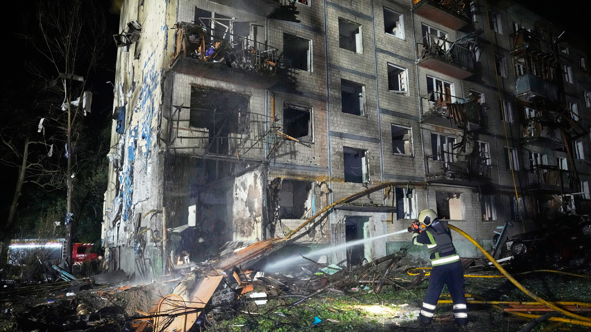 Κίεβο: Τουλάχιστον τέσσερις νεκροί από ρωσική πυραυλική επίθεση