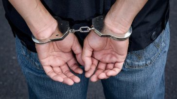 Σέρρες: Έκρυβε μετανάστες στο πορτ μπαγκάζ