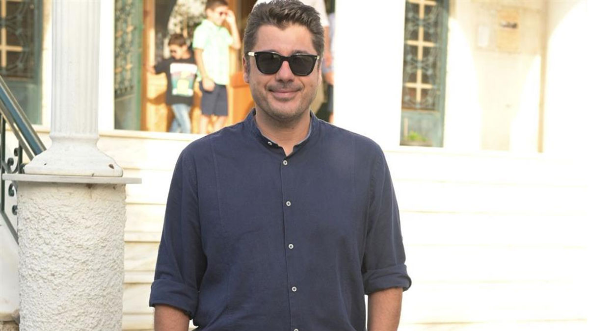 Έξω φρενών ο Λάμπρος Κωνσταντάρας για τις αντιδράσεις στα social media: «Τι ξεφτίλα είναι αυτή;»