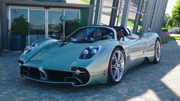 Μόνο οι βίδες της κάθε Pagani, κοστίζουν περισσότερο από μια Porsche 911 (Βίντεο)