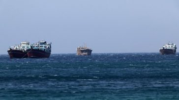 Αμερικανός αξιωματούχος: «Αναμένεται σύντομα μια συμφωνία για τα Στενά του Ορμούζ»