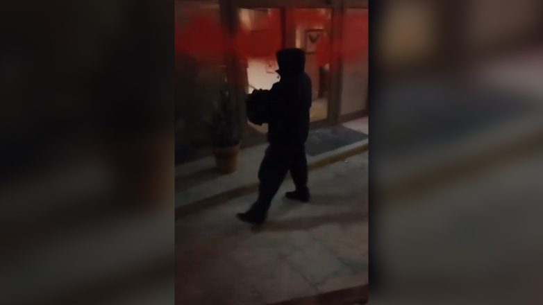 Ηράκλειο Κρήτης: Ανάληψη ευθύνης για τις φθορές στο κτήριο της Δημοτικής Αστυνομίας