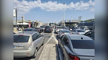 Τελωνείο Ευζώνων: Ουρές χιλιομέτρων και μεγάλη αναμονή στο ρεύμα εξόδου