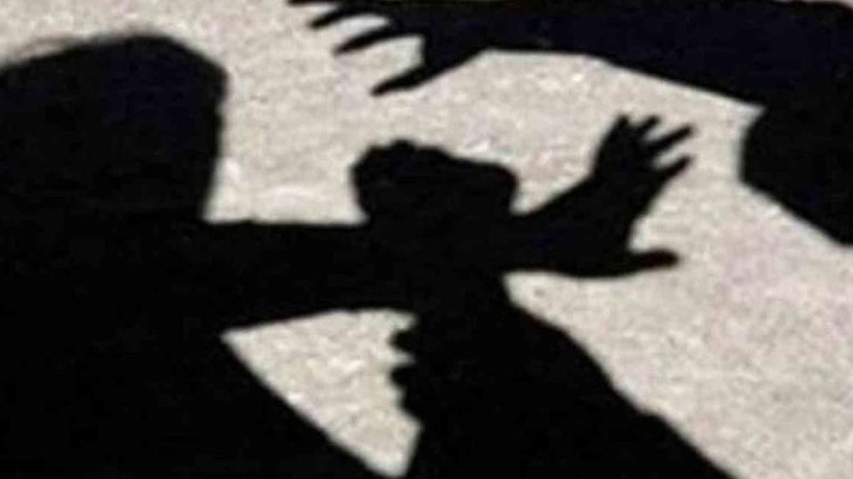 Ρέθυμνο: Πέντε συλλήψεις για τον ξυλοδαρμό 51χρονου Βρετανού στο λιμάνι