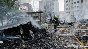 Ουκρανία: Πέντε τραυματίες από ρωσικό πλήγμα στην πόλη Σούμι