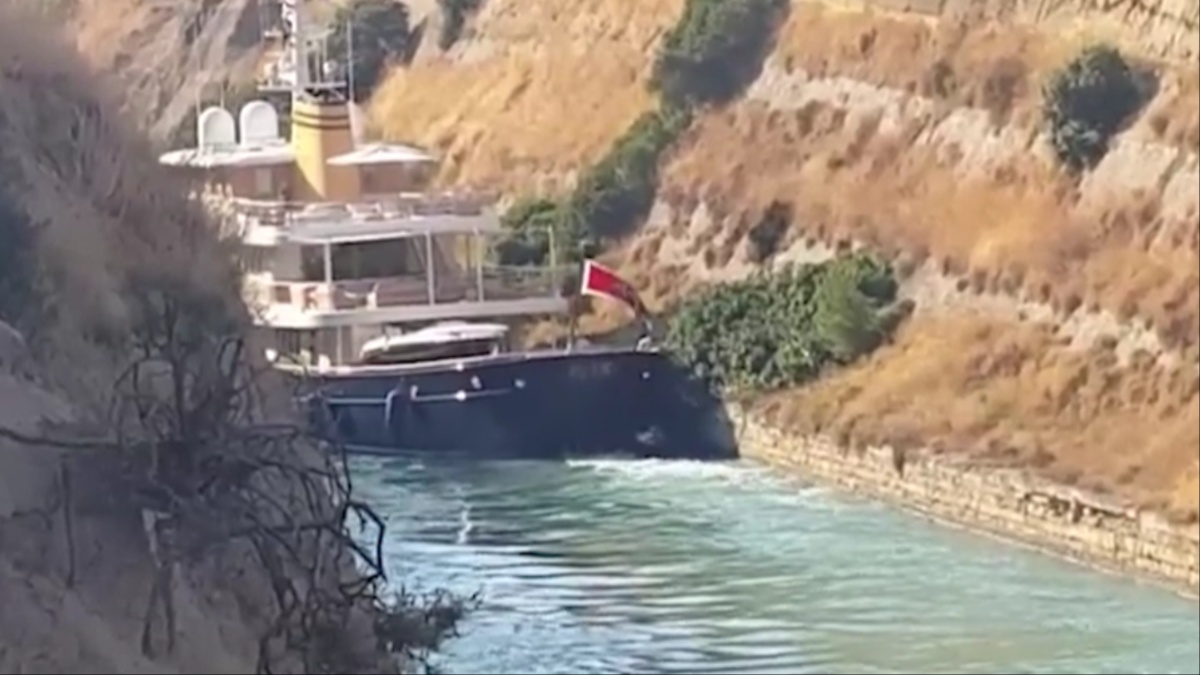 Γιώργος Βάλλης για το superyacht στον Ισθμό της Κορίνθου: «Η εικόνα της πλεύσης του μου προκάλεσε ανησυχία»