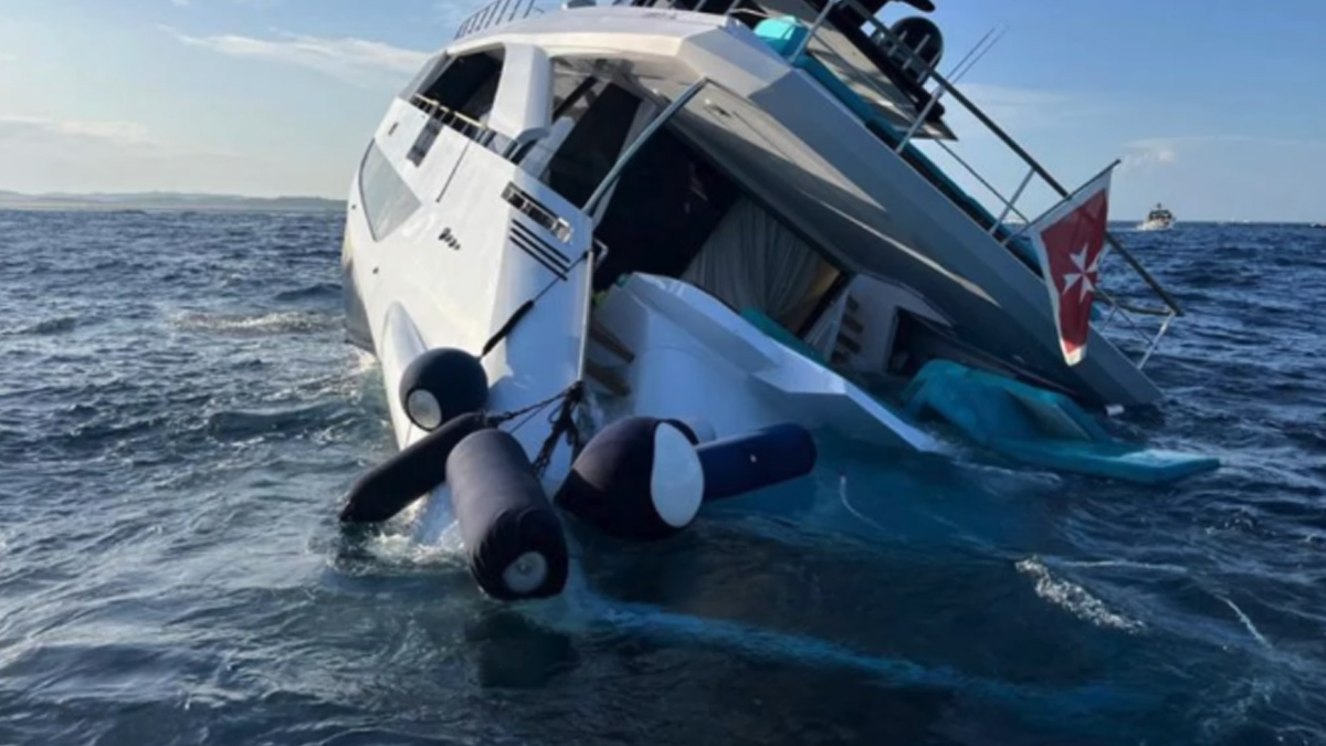 Σαρδηνία: Βυθίστηκε πολυτελές γιοτ 8 εκατ. ευρώ λίγες μέρες μετά την αγορά του