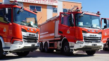 Η πυροσβεστική παρέλαβε 14 νέα υδροφόρα οχήματα