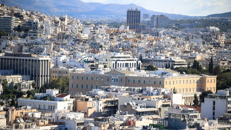 Ακίνητα: Όλες οι αλλαγές σε ενοίκια, Airbnb, ΕΝΦΙΑ και φόρους Ακίνητα: Όλες οι αλλαγές σε ενοίκια, Airbnb, ΕΝΦΙΑ και φόρους
