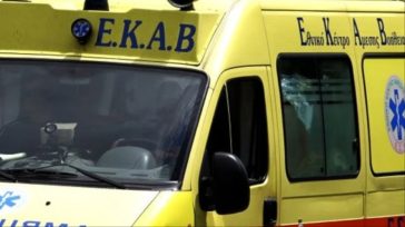 Γυναίκα ανασύρθηκε χωρίς τις αισθήσεις της από τη θάλασσα σε παραλία της Χαλκιδικής