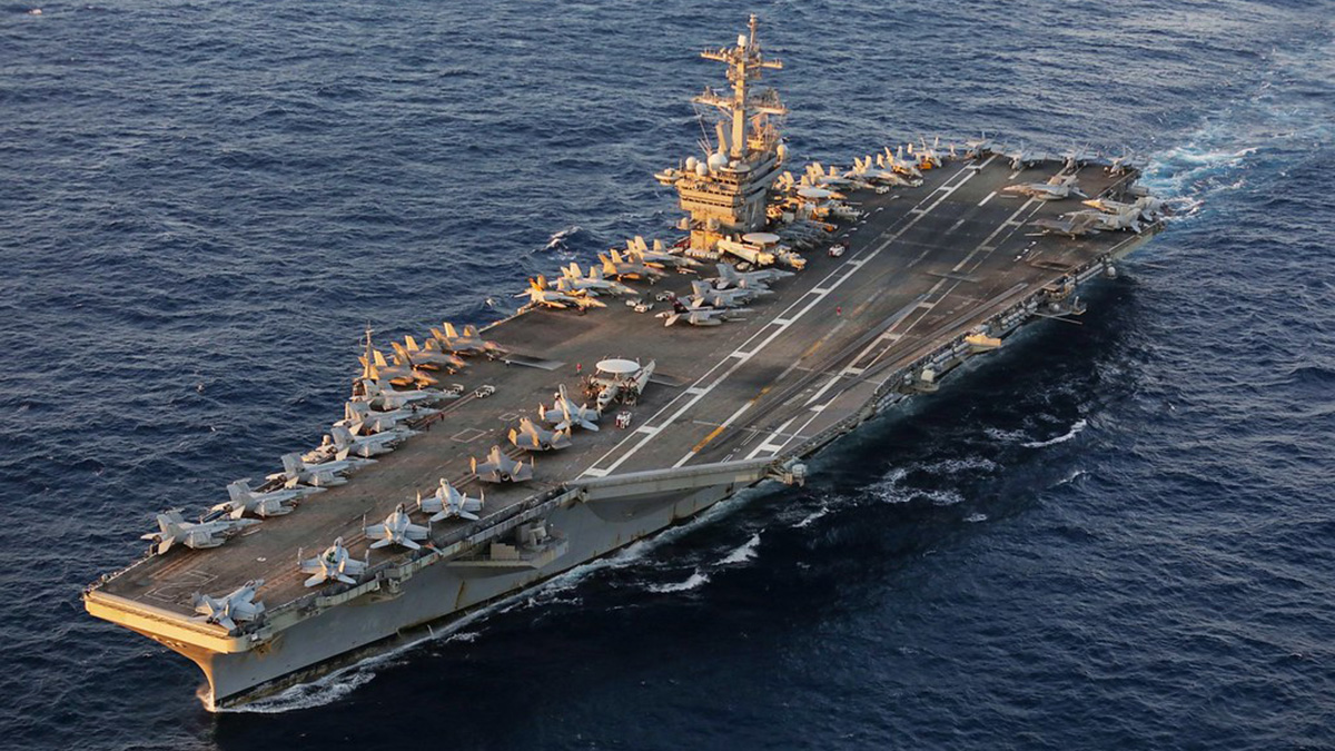 Στα πρόθυρα κατάρρευσης το πλήρωμα του USS «Abraham Lincoln»