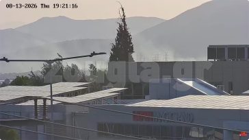 Οριοθετήθηκε η πυρκαγιά που ξέσπασε κοντά στο στρατόπεδο Καποτά στις Αχαρνές