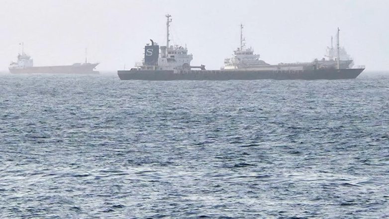 Πετρελαιοφόρο των ΗΑΕ δέχθηκε επίθεση στα Στενά του Ορμούζ
