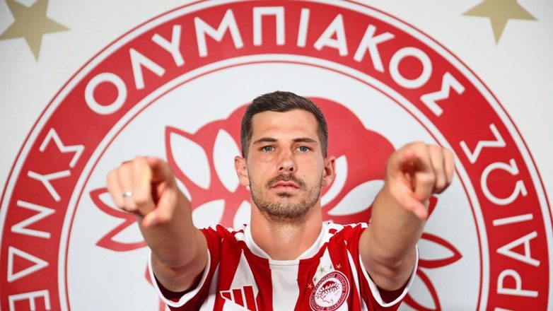 Στα ερυθρόλευκα ο Φρόιλερ