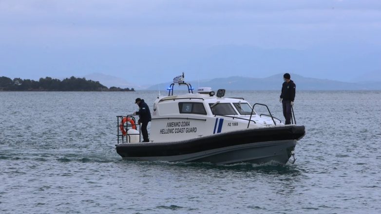 Σορός με στολή δύτη εντοπίστηκε ανοιχτά της Νάξου Σορός με στολή δύτη εντοπίστηκε ανοιχτά της Νάξου