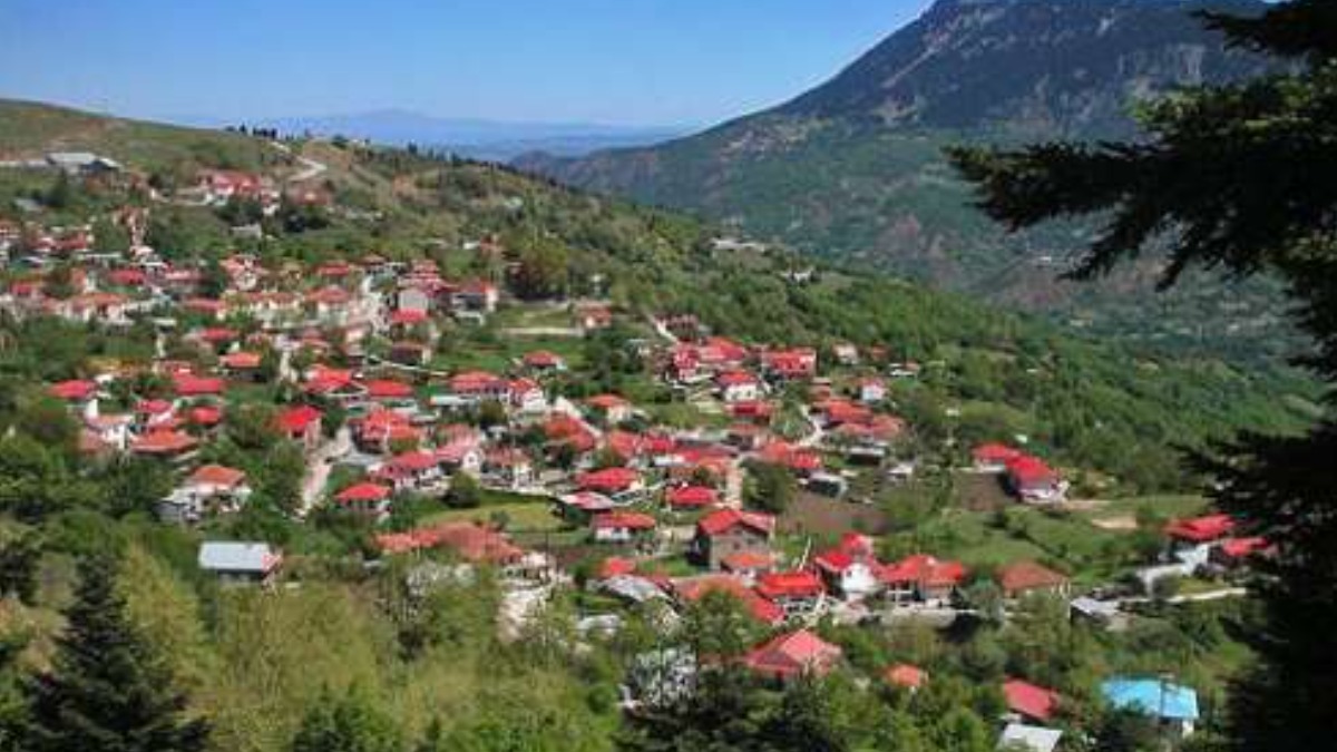 H Χρυσομηλιά Μετεώρων πάει κόντρα στο δημογραφικό