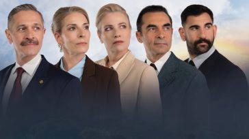 «Τακούνια στον Βάλτο»: Η ποπ πολιτική κωμωδία του Άκη Δήμου επιστρέφει στην Ταράτσα του Θεάτρου Λαμπέτη