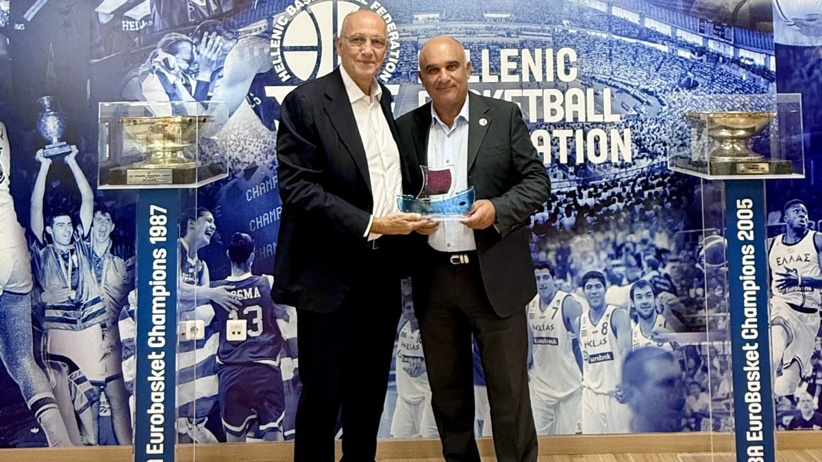 Ελληνοκυπριακή συνάντηση στα γραφεία της ΕΟΚ