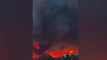 Εκτός ελέγχου τα πύρινα μέτωπα στην Αλγερία