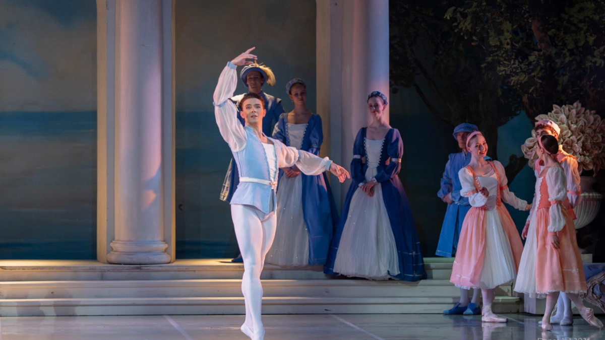 Grand Ballet Gala: Κορυφαίοι χορευτές των Bolshoi και Mariinsky σε μια βραδιά διεθνούς λάμψης