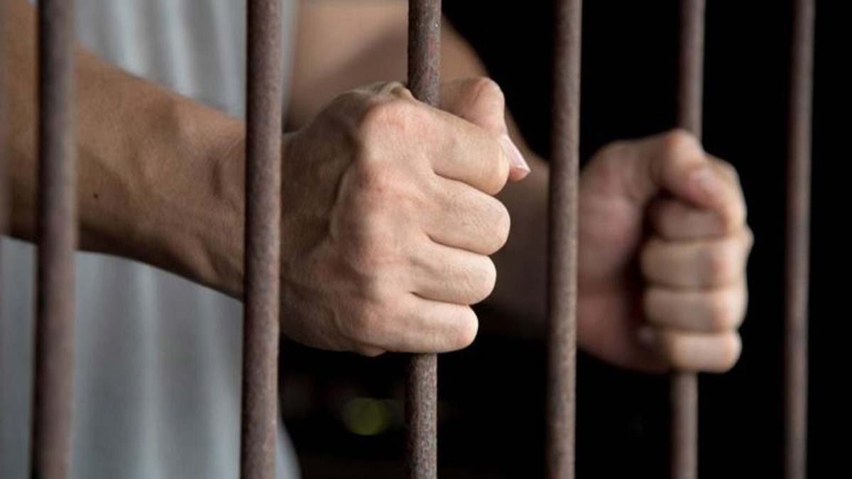 Σύλληψη 31χρονου φυλακισμένου για εκβίαση συγκρατούμενού του