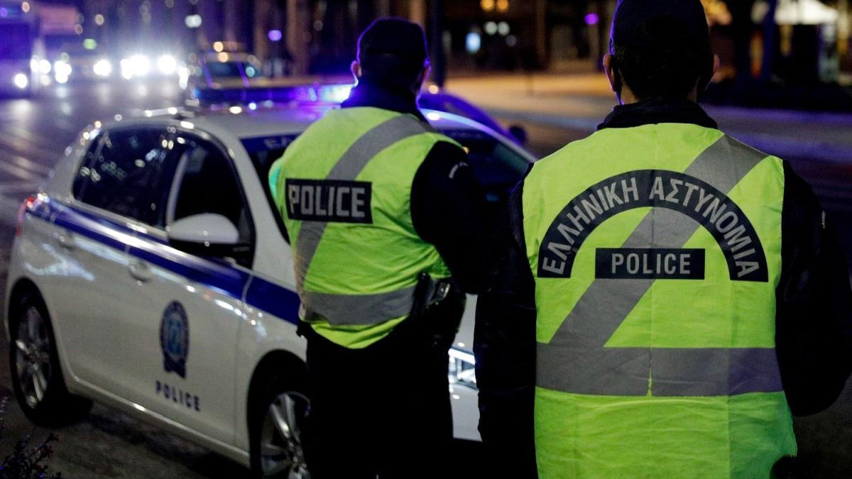Λαμία: «Καμπάνα» σε 29χρονο που οδηγούσε μεθυσμένος και χωρίς δίπλωμα