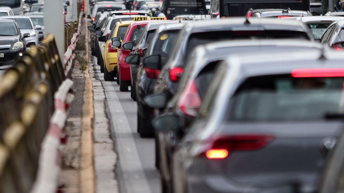 Ηλεκτρικό αυτοκίνητο με έως 150 ευρώ τον μήνα στην Ελλάδα – Ποιες ειναι οι προϋποθέσεις;