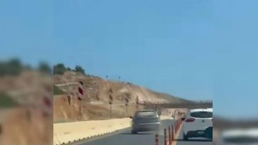 Κρήτη: Ασυνείδητος οδηγός ξηλώνει διαχωριστικά κολωνάκια για να κάνει προσπέραση