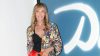 Κατερίνα Γιατζόγλου: Στα 65 της περπατάει topless στην παραλία και εντυπωσιάζει!